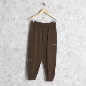 calca verde zara 132286471?action_source=72668&ref=home_home&rsp=1&rspix=1