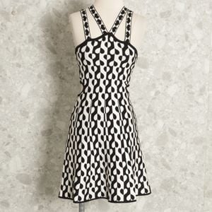 vestido branco clock house 114180522?action_source=67322&ref=home_home&rsp=1&rspix=1
