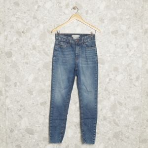 calca jeans azul ink 130091158?action_source=72769&ref=home_home&rsp=1&rspix=1