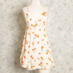 vestido cereja creme peahi 141600974?action_source=75241&ref=home_home&rsp=1&rspix=1