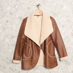 casaco marrom clock house 137009985?action_source=70096&ref=home_home&rsp=1&rspix=1