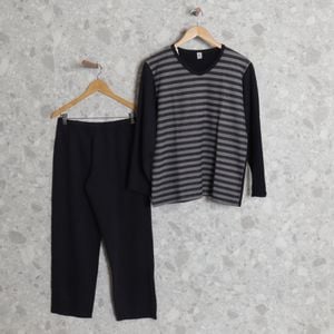 conjunto blusa e calca preto hering 140934318?action_source=70754&ref=home_home&rsp=1&rspix=1