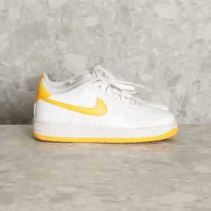 tenis branco air force nike 140486434?action_source=71744&ref=home_home&rsp=1&rspix=1
