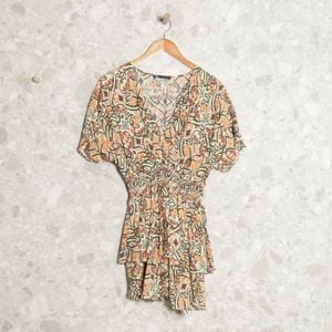 vestido off white floral zara 144300284?action_source=76891&ref=home_home&rsp=1&rspix=1