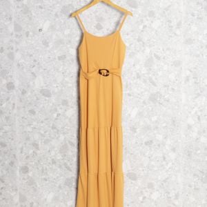 vestido mostarda longo 133456885?action_source=67322&ref=home_home&rsp=1&rspix=1