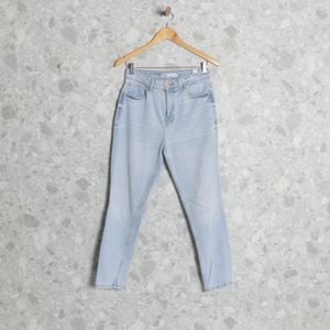 calca jeans azul zara 141163114?action_source=74516&ref=home_home&rsp=1&rspix=1