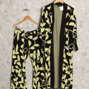 conjunto preto folhagens cardigan e calca shw 147652562?action_source=76891&ref=home_home&rsp=1&rspix=1