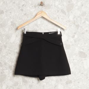 short saia preto zara 138710163?action_source=73427&ref=home_home&rsp=1&rspix=1