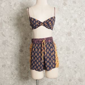 conjunto floral azul dress to 133431149?action_source=69532&ref=home_home&rsp=1&rspix=1