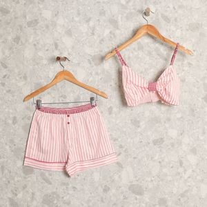 pijama top e short branco listrado joge 139384641?action_source=69532&ref=home_home&rsp=1&rspix=1