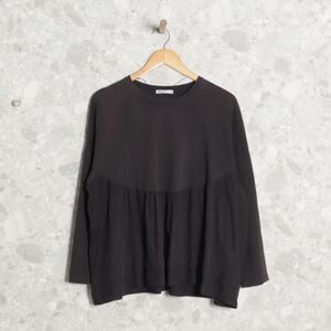 blusa preta zara 142660259?action_source=73031&ref=home_home&rsp=1&rspix=1