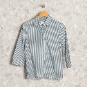 camisa verde e branca listrada zara 149215668?action_source=76037&ref=home_home&rsp=1&rspix=1