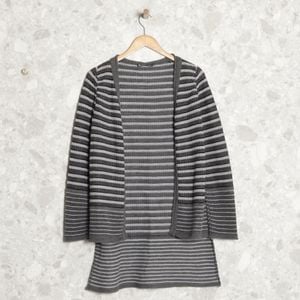 cardigan cinza john john 123331073?action_source=70358&ref=home_home&rsp=1&rspix=1