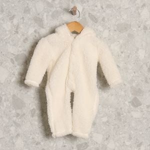 macacao branco pelucia moose 143246442?action_source=73395&ref=home_enjoei_pro&rsp=1&rspix=1