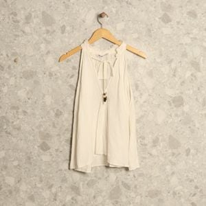 blusa off white zara 137531187?action_source=70358&ref=home_home&rsp=1&rspix=1