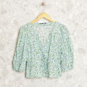 cropped verde floral zara 143577633?action_source=73031&ref=home_home&rsp=1&rspix=1