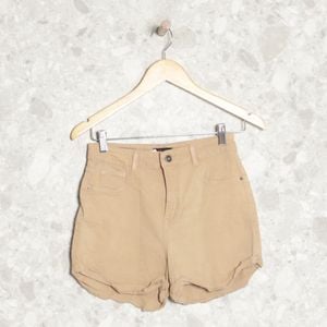 short bege marisa 127846879?action_source=62833&ref=home_home&rsp=1&rspix=1