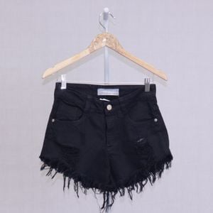 short preto jeans mahalo 84156020?action_source=70358&ref=home_home&rsp=1&rspix=1