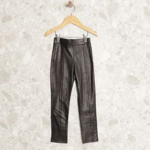 calca courino preto zara 134620850?action_source=69532&ref=home_home&rsp=1&rspix=1