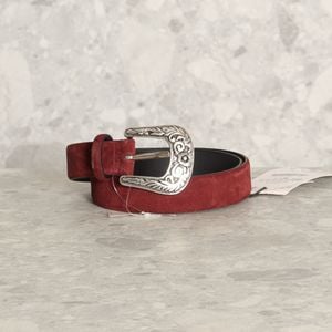 cinto vermelho escuro zara 127423788?action_source=70754&ref=home_home&rsp=1&rspix=1