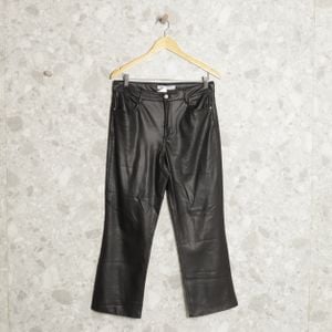 calca preta zara 144005660?action_source=72668&ref=home_home&rsp=1&rspix=1