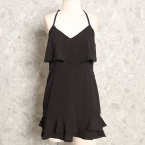 vestido preto xpto 122439471?action_source=67322&ref=home_home&rsp=1&rspix=1