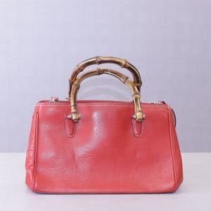 bolsa vermelha le chic 83991879?action_source=70358&ref=home_home&rsp=1&rspix=1