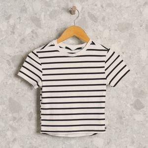 blusa branca listrada youcom 147491781?action_source=75241&ref=home_home&rsp=1&rspix=1