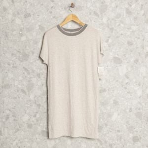 vestido cinza marfinno 137404082?action_source=69532&ref=home_home&rsp=1&rspix=1