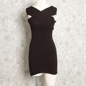 vestido preto dot clothing 128611560?action_source=71215&ref=home_home&rsp=1&rspix=1