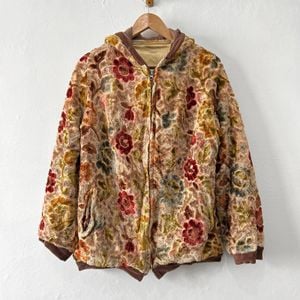 casaco vintage veludo molhado floral 151060546?action_source=72767&ref=home_home&rsp=1&rspix=1