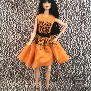 Boneca Natalia Fatale Fashion Royalty | enjoei