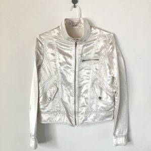 jaqueta linho acetinada zara woman 145128254?action_source=31319&ref=home_home&rsp=1&rspix=1