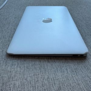 Macbook Air 11 Inch Early 2015 | enjoei