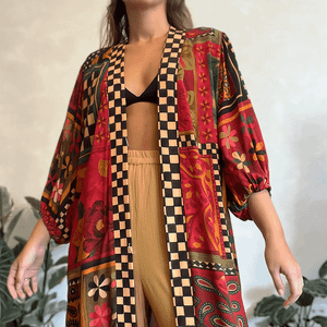 kimono farm bangalore com faixa longo sobretudo novo com etiqueta 133166635?action_source=67222&ref=home_home&rsp=1&rspix=1