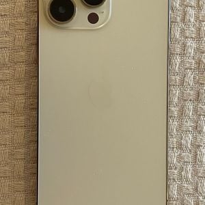 iphone 14 promax 128gb 136434518?action_source=67884&ref=home_home&rsp=1&rspix=1