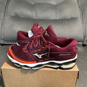 tenis mizuno wave viper 4 vinho 41 151930296?action_source=72767&ref=home_home&rsp=1&rspix=1