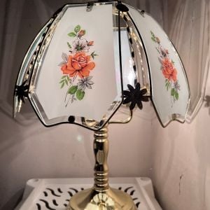 abajur vintage floral classico 136135109?action_source=67884&ref=home_home&rsp=1&rspix=1