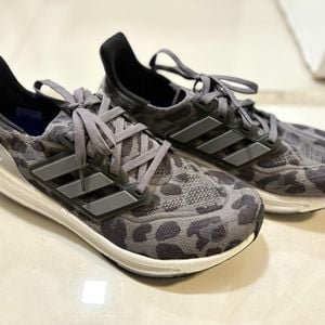 tenis adidas ultraboost light cinza 40 144744273?action_source=76398&ref=home_home&rsp=1&rspix=1