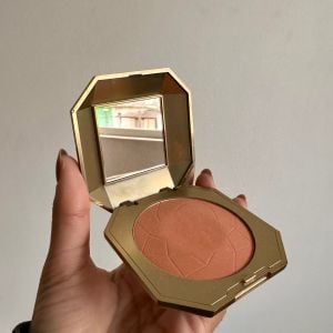 blush kiko milano holiday gems cinnamon crush 151838041?action_source=77056&ref=home_home&rsp=1&rspix=1