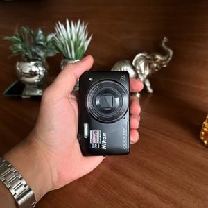 camera digital nikon coolpix s3500 preta 153497122?action_source=67222&ref=home_home&rsp=1&rspix=1