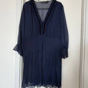 vestido zara basic azul marinho g 150545866?action_source=76396&ref=home_home&rsp=1&rspix=1
