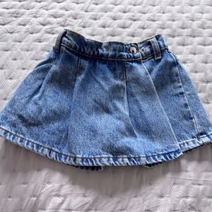 shorts saia jeans zara 131844330?action_source=67884&ref=home_home&rsp=1&rspix=1