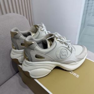 tenis michael kors 141144199?action_source=31946&ref=home_home&rsp=1&rspix=1