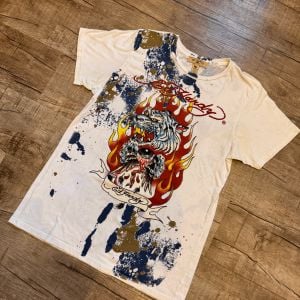 camiseta ed hardy branca g 140702892?action_source=72140&ref=home_home&rsp=1&rspix=1