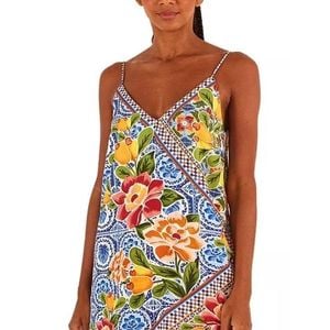 vestido azulejo farm 129701889?action_source=67222&ref=home_home&rsp=1&rspix=1