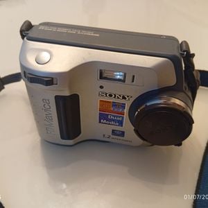 camera digital sony mavica 1 2mp 145826419?action_source=67222&ref=home_home&rsp=1&rspix=1