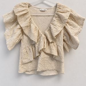 blusa zara creme com babados 150216760?action_source=75868&ref=home_home&rsp=1&rspix=1