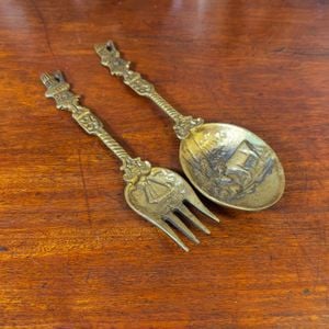 par de colher e garfo em bronze 131766968?action_source=66529&ref=home_home&rsp=1&rspix=1