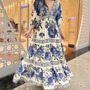 vestido farm longo estampado gg 141150457?action_source=31319&ref=home_home&rsp=1&rspix=1